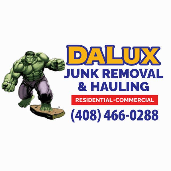 DaLux Junk Removal Logo-SMM-01.png