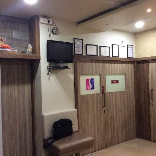 Shekhar Hospital Entry Image.jpg