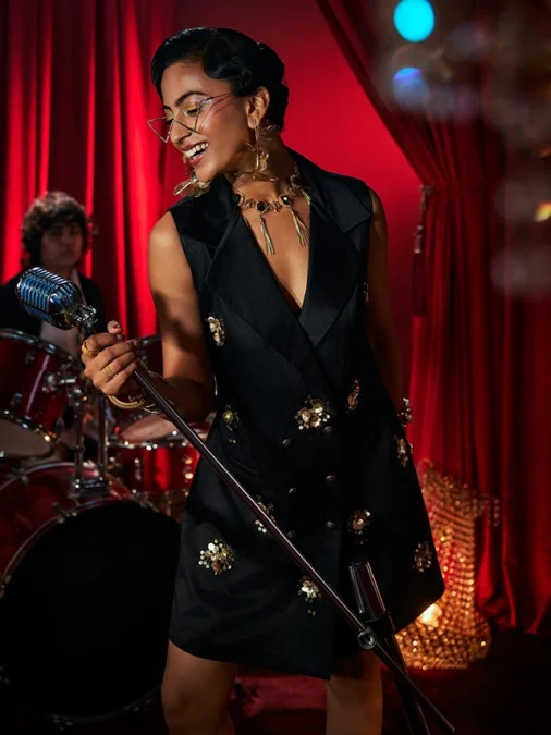 Elizabeth Embroidered Lapel Dress1.jpg