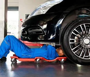 Car-Mechanic-St-Kilda-East.jpg