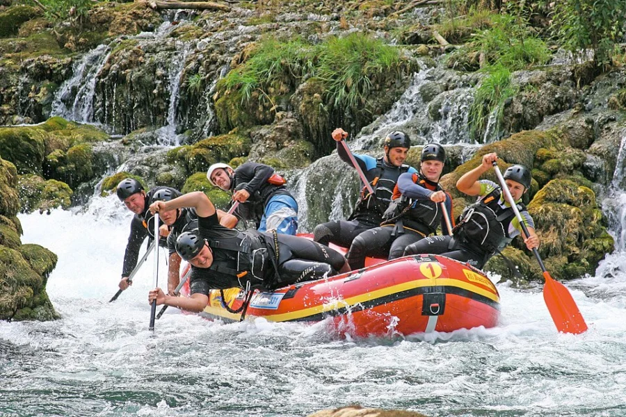 RAFTING.jpg