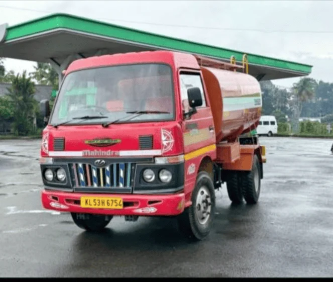 tip top - vehicle (1).png