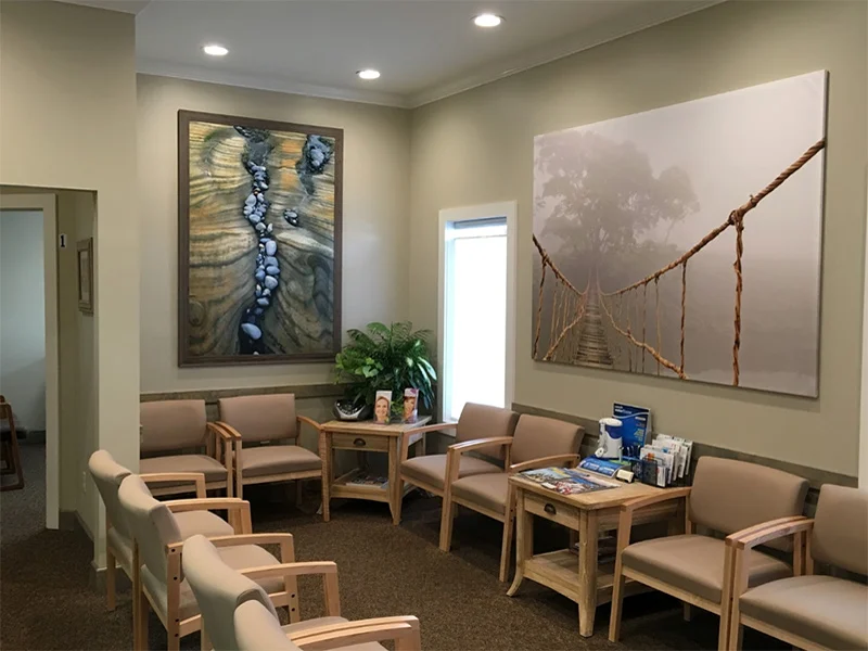 giangreco-family-dental-patient-waiting-room.jpg