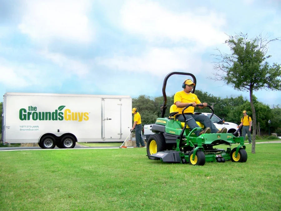 grass-mowing-New Albany.jpg