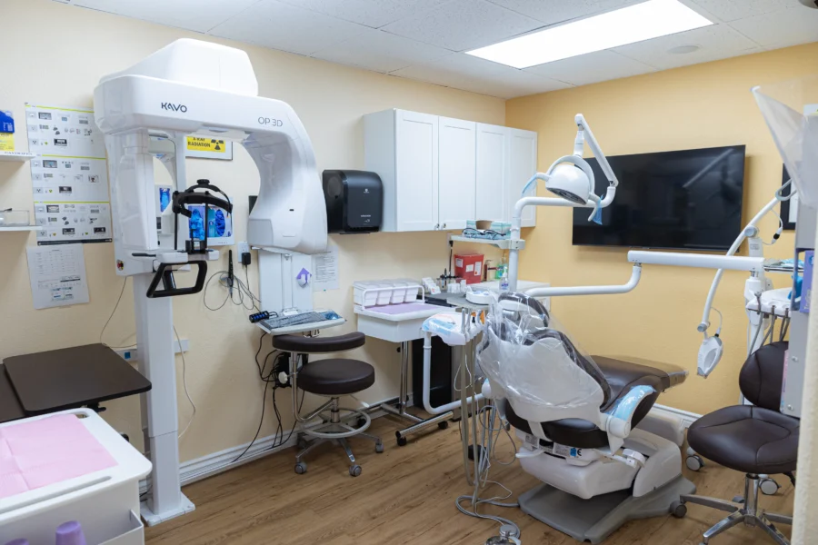 escondido-family-dental-care-clinical-treatment-room.jpg